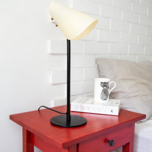 JUN01 JUNE LAMP BLACK Granulled 300x300