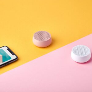 Mino S La123 Lifestyle 07 Scaled 1 300x300