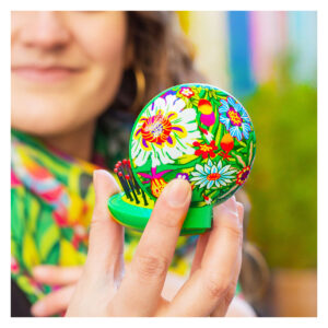 2 In 1 Hairbrush And Mirror Lady Retro Adults 1 300x300