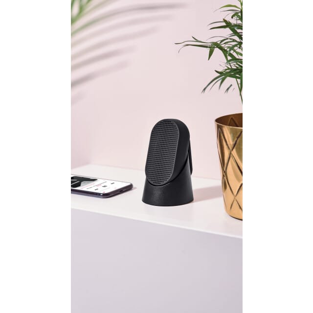 Mino T La124n9 Black Lifestyle 03 Scaled 640x640 1 600x600