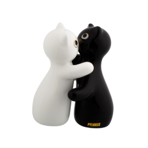 Salt And Pepper Shaker Hugcats 300x300