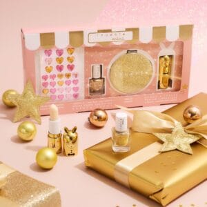 Inuwet Glitter Gold Kozmetik ve Cilt Bakım Hediye Seti